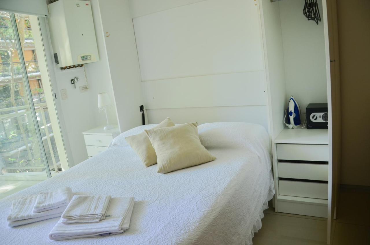 Monoambiente Super Amplio Y Comodo, Ideal Para Explorar La Ciudad บัวโนสไอเรส ภายนอก รูปภาพ